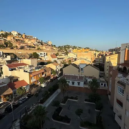 Charming With Mountain Views Apartment Malaga